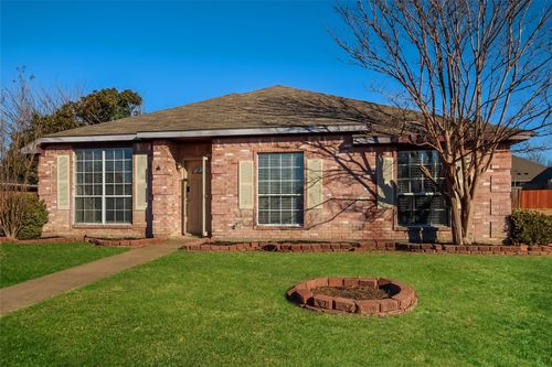 212 Susan Way, Red Oak, TX, 75154-6533 | Card Image