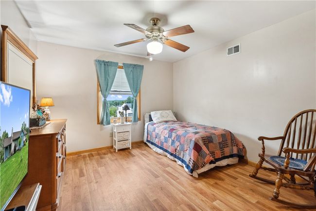 829 Hecla Rd, House other with 5 bedrooms, 3 bathrooms and 2 parking in Mt. Pleasant Twp - Wml PA | Image 23