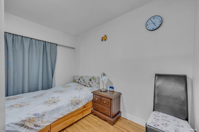 9942 Semiahmoo Rd, House other with 6 bedrooms, 3 bathrooms and 5 parking in Surrey BC | Image 8