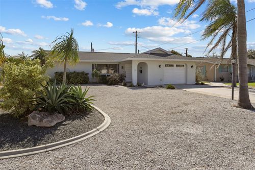 325 Fiesole St, VENICE, FL, 34285-3109 | Card Image