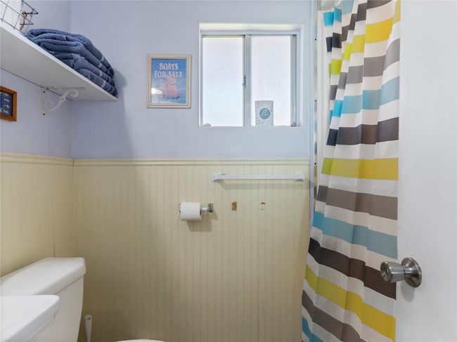 327 Bayshore Dr, House other with 3 bedrooms, 3 bathrooms and null parking in Palacios TX | Image 31