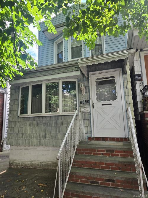 7733 79th St, Glendale, NY, 11385-7513 | Card Image
