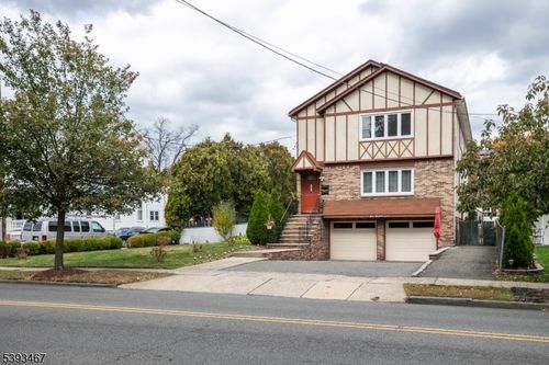 307 Belleville Ave, Bloomfield, NJ, 07003-3647 | Card Image