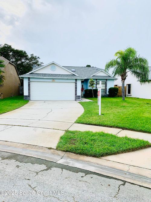 1524 Clover Cir, Melbourne, FL, 32935-5552 | Card Image