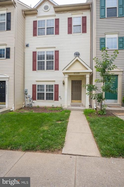 12119 Amber Ridge Cir, GERMANTOWN, MD, 20876-3948 | Card Image