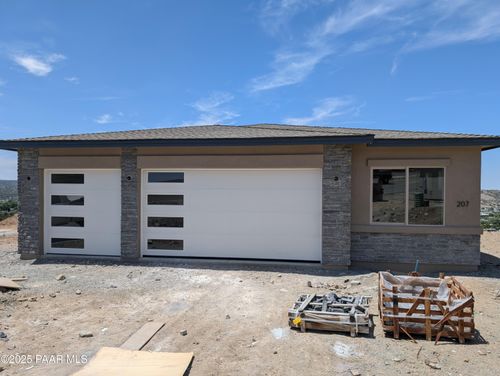 207 Looking Glass Dr, Prescott, AZ, 86303-4578 | Card Image