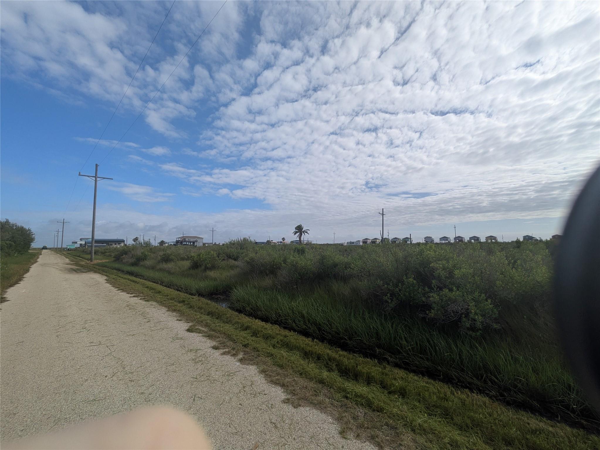 Land in Gilchrist 4
