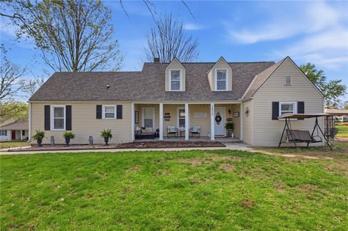 3800 Prather Rd, Kansas City, MO, 64116-2560 | Card Image