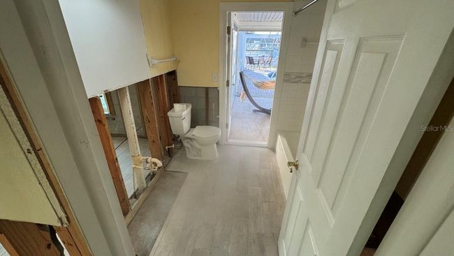 bathroom | Image 11
