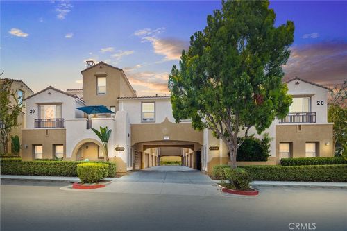 647 Hatfield Dr, San Marcos, CA, 92078-7340 | Card Image