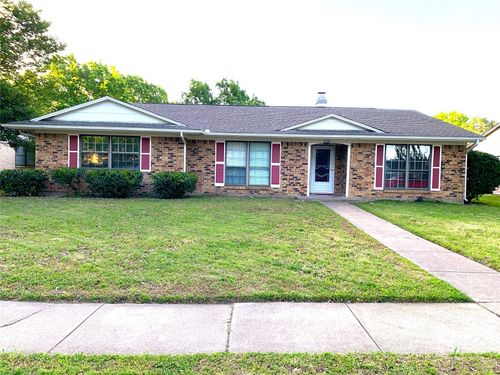 2724 Biloxi Ln, Mesquite, TX, 75150-1116 | Card Image