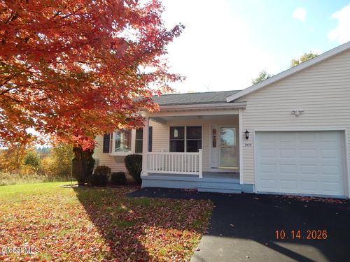 269 Skyview Dr, Greenville, NY, 12083-3423 | Card Image