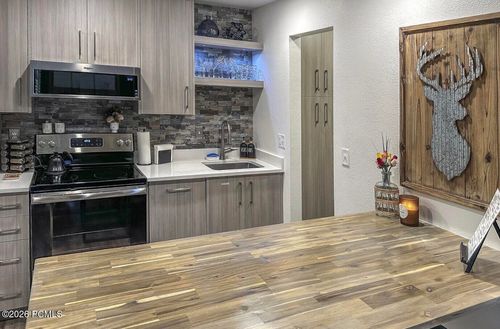 apt-e4-2025 Canyons Resort Drive, Park City, UT, 84098 | Card Image
