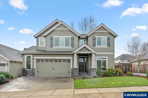 3858 Rogue Ave S, Salem, OR, 97302-9518 | Card Image