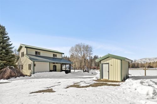 71 Middle Fork Ln, Cle Elum, WA, 98922-8848 | Card Image