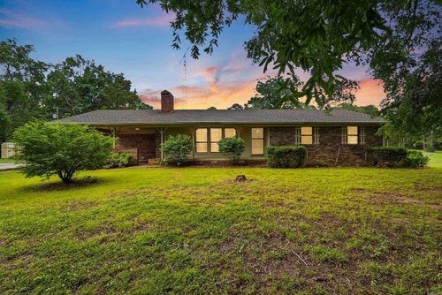 200 Higden Rd, Higden, AR, 72067-9702 | Card Image
