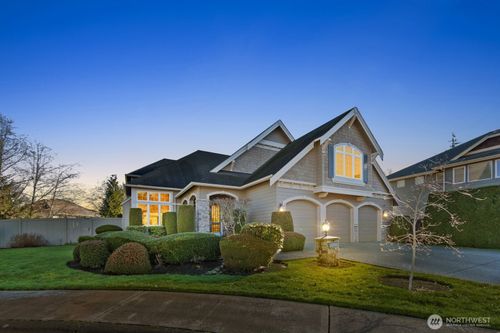 27520 Se 31st Place, Sammamish, WA, 98075 | Card Image