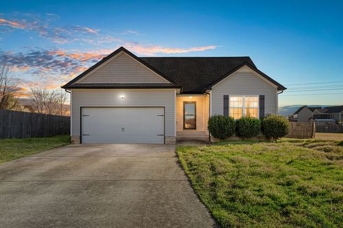 2329 Spike Ct, Clarksville, TN, 37040-1404 | Card Image