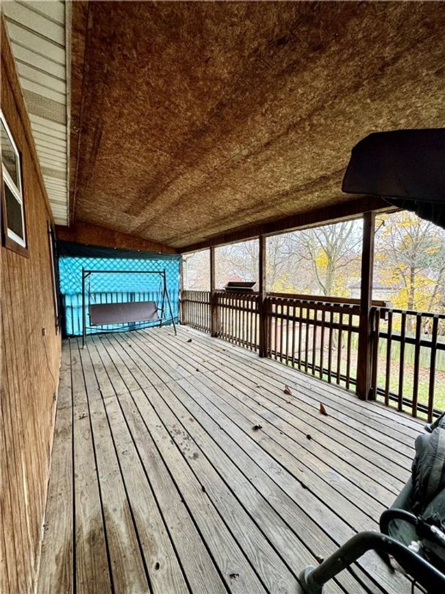 1043 Irwin St, House other with 3 bedrooms, 2 bathrooms and null parking in Aliquippa PA | Image 20