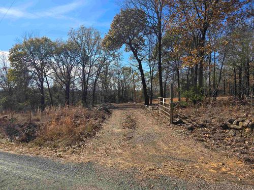 14 Rose Ln, Conway, AR, 72032-9701 | Card Image