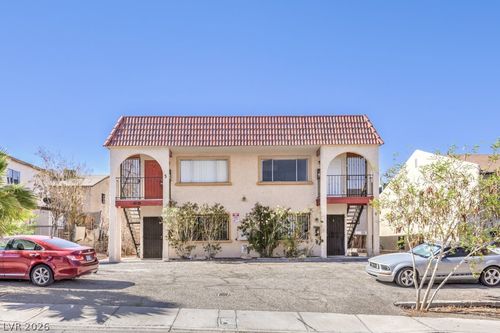 6979 Issac Ave, Las Vegas, NV, 89156-6134 | Card Image