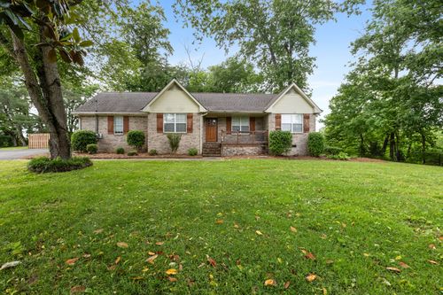 1054 Cragfront Est Loop, Gallatin, TN, 37066-8364 | Card Image