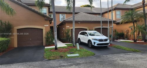 1599 Veracruz Ln, Weston, FL, 33327-1733 | Card Image