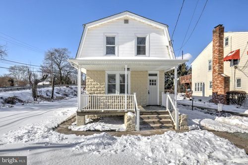 7301 N Radcliffe St, BRISTOL, PA, 19007-5901 | Card Image