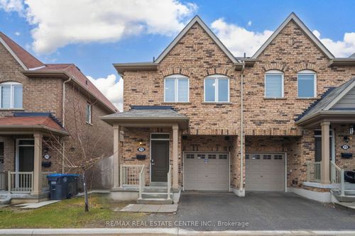 72-50 Edinburgh Dr, Brampton, ON, L6Y1N9 | Card Image