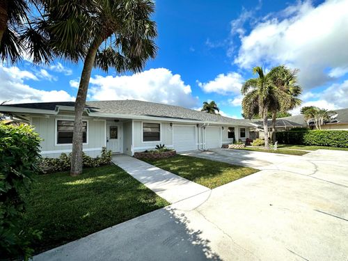 947 Country Wood Ct, Wellington, FL, 33414-4902 | Card Image