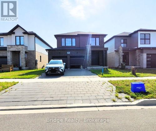 20 Welch Crt, St Thomas, ON, N5R0M1 | Card Image