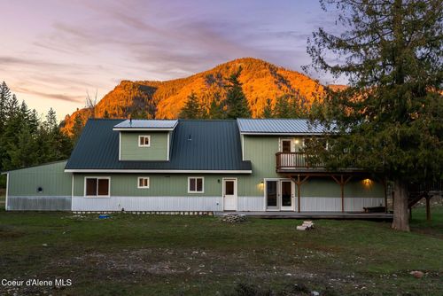 526 Mountain View Rd, Clark Fork, ID, 83811-9600 | Card Image
