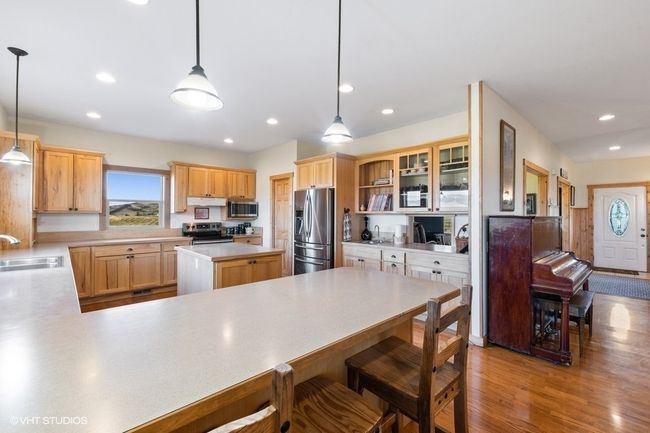 106 Upper Reservoir Rd, House other with 6 bedrooms, 5 bathrooms and null parking in Lonepine MT | Image 4