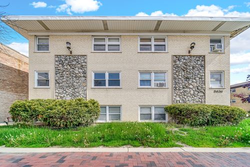 1d-8636 Grand Ave, River Grove, IL, 60171-1366 | Card Image