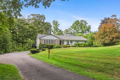 570 Bedford Rd, Mount Kisco, NY, 10549-3502 | Card Image