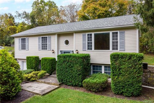 59 Holly Hill Drive, Dover, NY, 12594 | Card Image