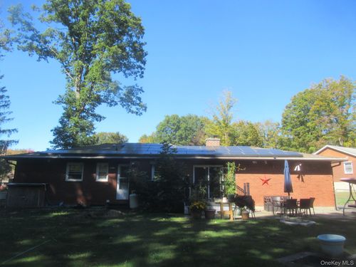 65 Brothers Rd, Wappingers Falls, NY, 12590-3412 | Card Image