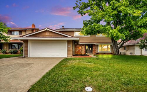 6824 Oaklawn Way, Fair Oaks, CA, 95628-4247 | Card Image