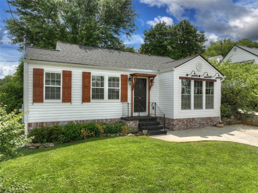 Delaware St, Ellijay, GA 30540