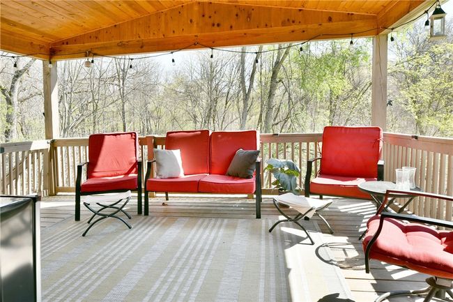 290 Shady Glen Dr, House other with 3 bedrooms, 2 bathrooms and null parking in Coraopolis PA | Image 44