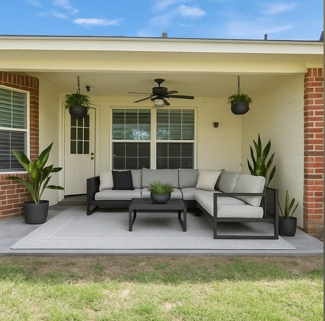 Virtually Stage back Patio | Image 25