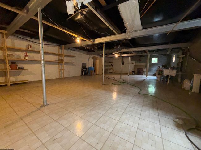 2610 Maple Spring Hwy, House other with 3 bedrooms, 3 bathrooms and 3 parking in Eglon WV | Image 22