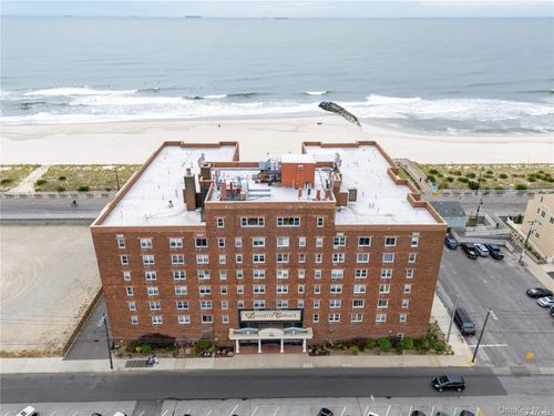 5w-370 W Broadway, Long Beach, NY, 11561-3957 | Card Image