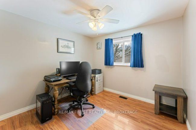 34 Centre St, House other with 4 bedrooms, 2 bathrooms and 3 parking in Newburgh ON | Image 17