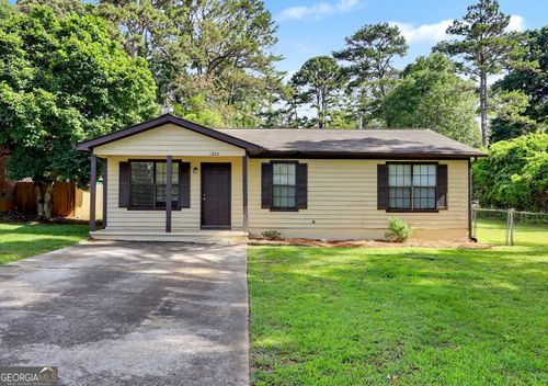 1252 Labelle St, Jonesboro, GA, 30238-6532 | Card Image