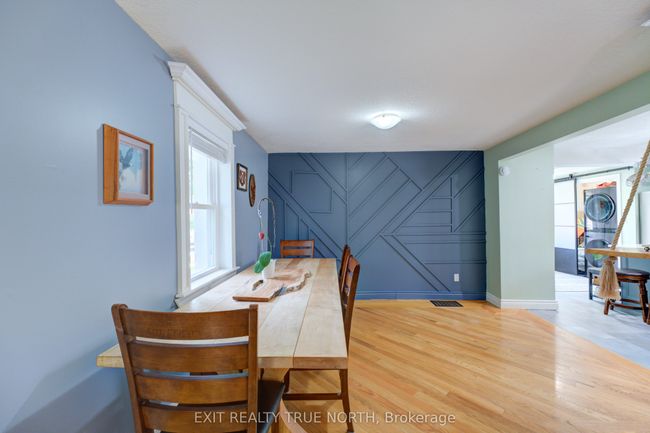 42 Graham Ave, House other with 3 bedrooms, 2 bathrooms and 2 parking in Brantford ON | Image 9