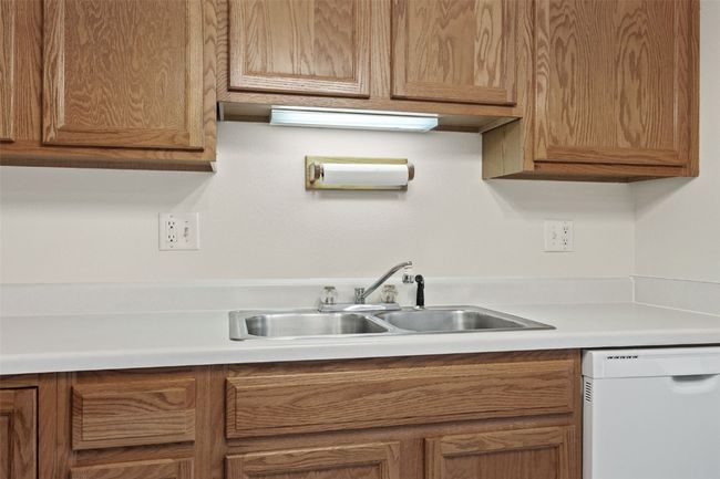 APT-2 - 3120 Wilson Ave Sw, Condo with 2 bedrooms, 1 bathrooms and null parking in Cedar Rapids IA | Image 10