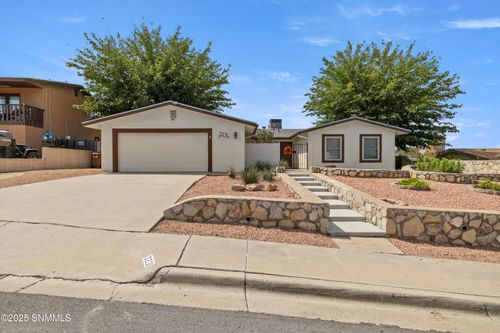 3231 Mercury Ln, Las Cruces, NM, 88012-7737 | Card Image