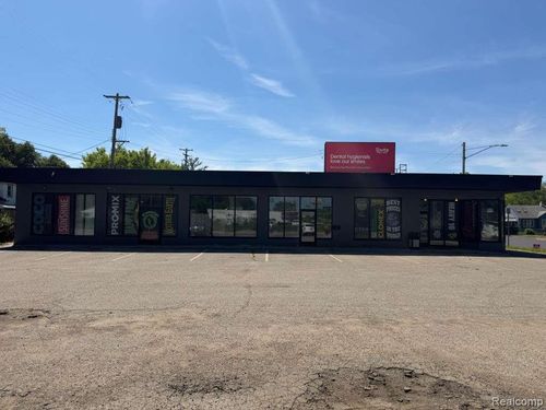 2-3430 Davison Rd, Flint, MI, 48506-3935 | Card Image