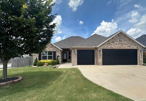5792 W Cane Hill Dr, Fayetteville, AR, 72704-5073 | Card Image